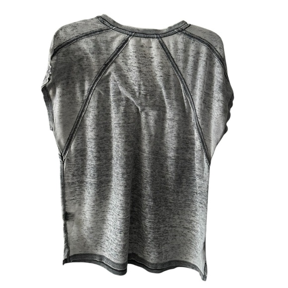 Jane & Delaney burnout short sleeve lightweight tee size L gray - Picture 2 of 9